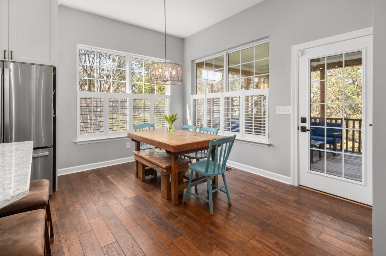 201 N Ladd Court Photo 17