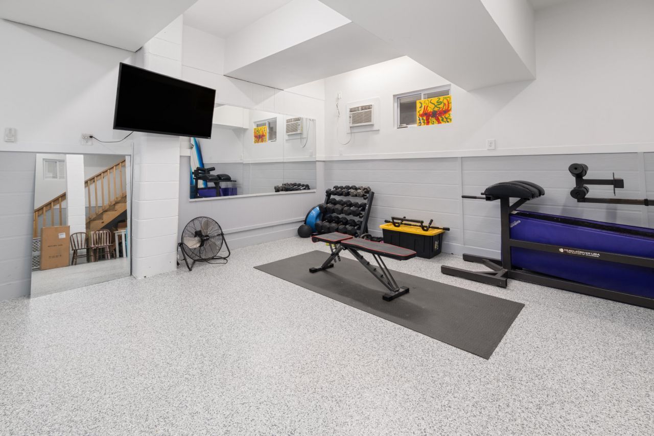 201 N Ladd Court Photo 39