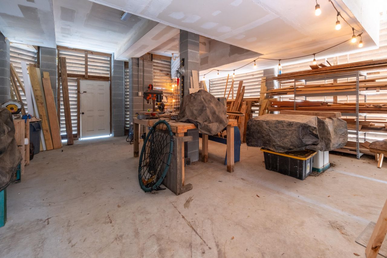 201 N Ladd Court Photo 41