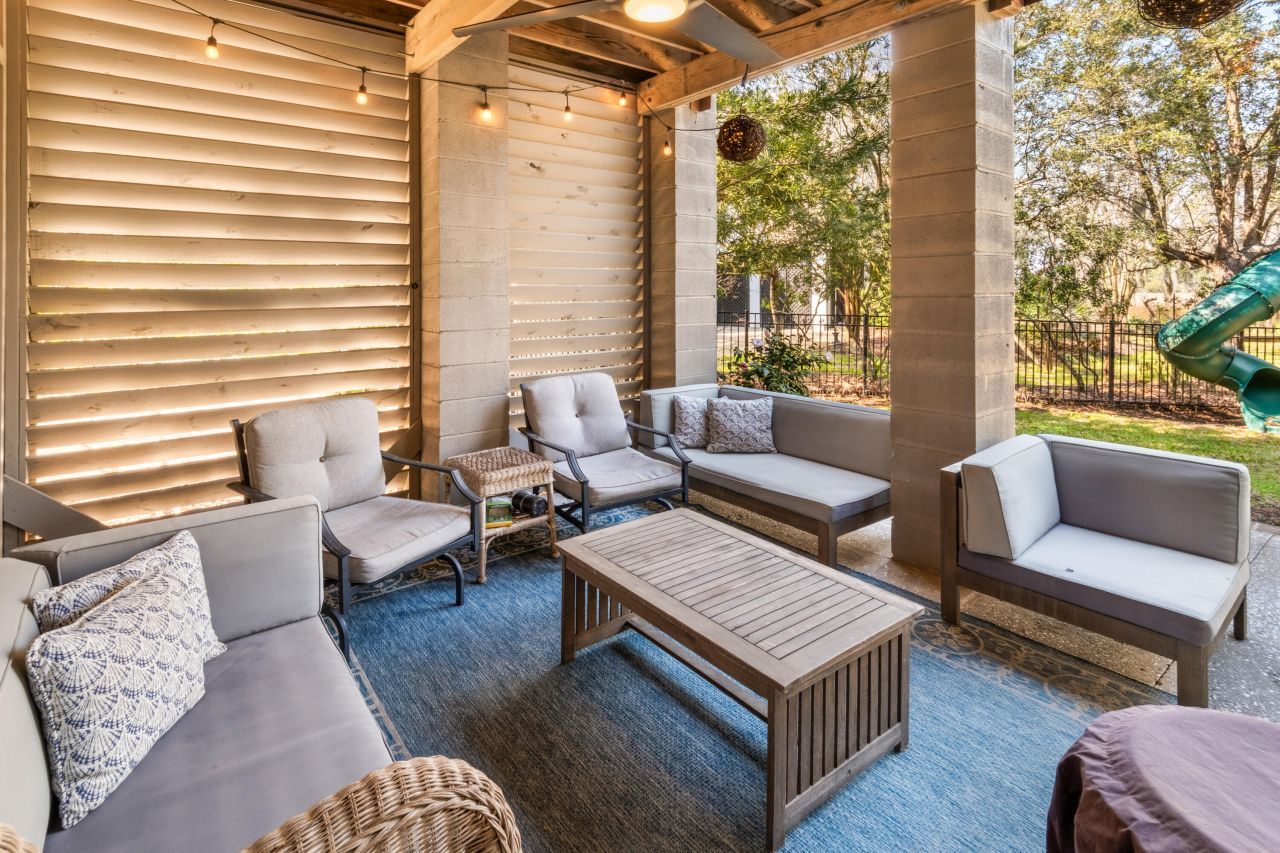 201 N Ladd Court Photo 43