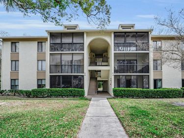 3232 LAKE PINE WAY E, Unit C1, TARPON SPRINGS, FL 34688