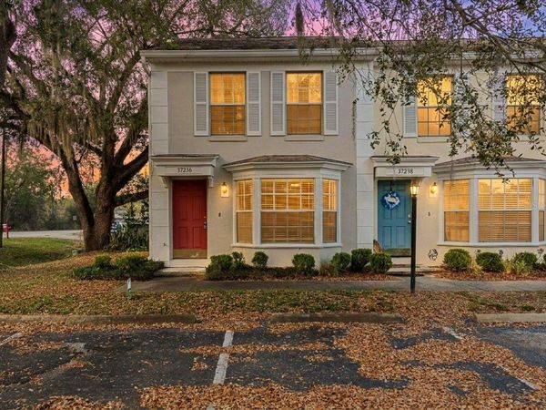 37236 EMBASSY PARK LANE , Unit 1, DADE CITY, FL 33525