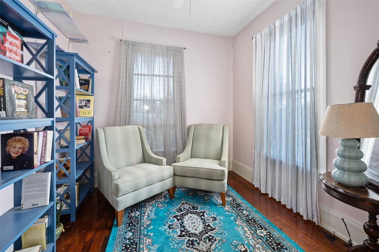 228 W Howry Avenue , Deland, FL 32720 Photo