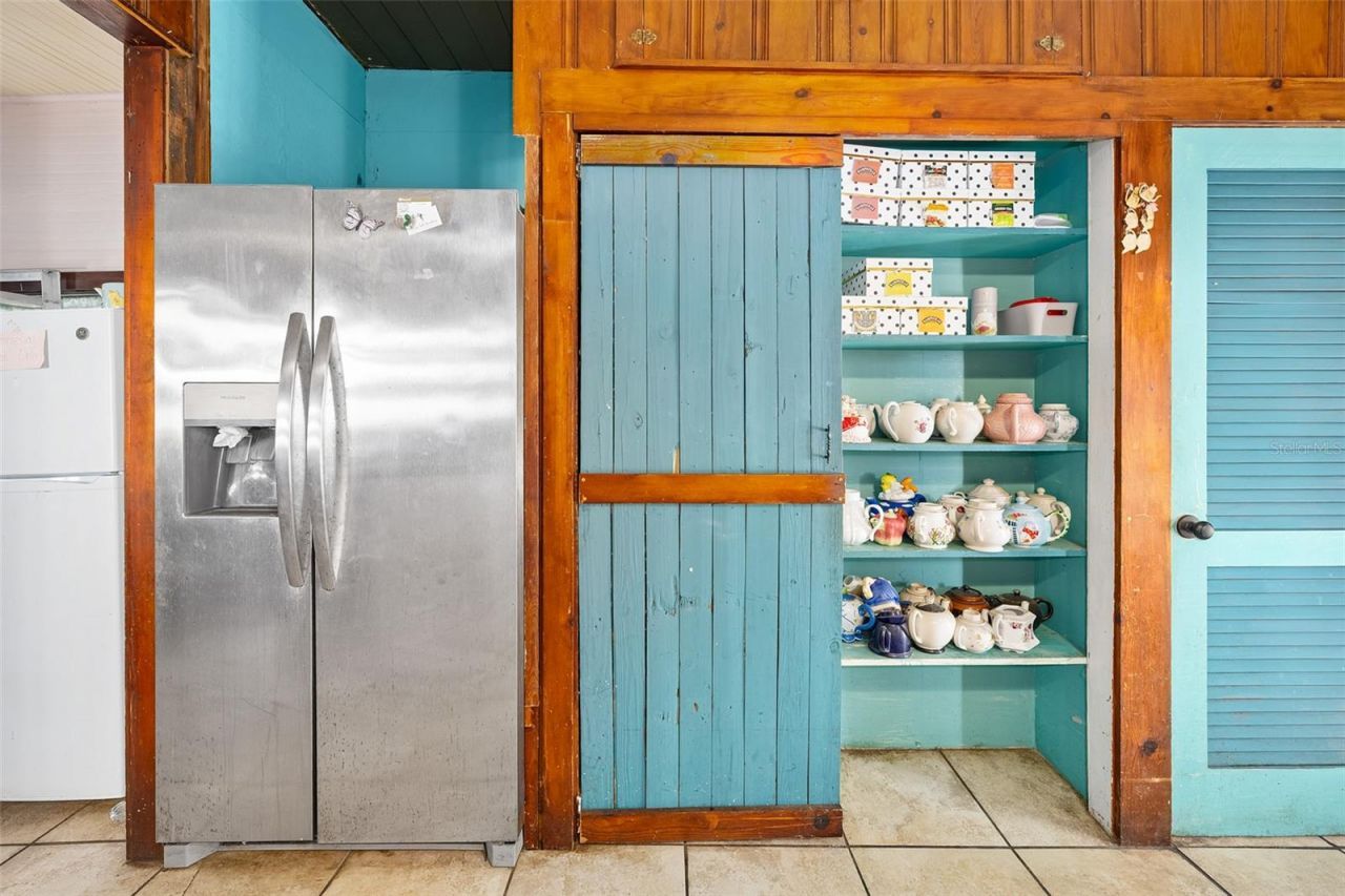 228 W Howry Avenue , Deland, FL 32720 Photo