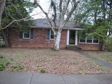 941 Holly Springs Drive, Lexington, KY 40504