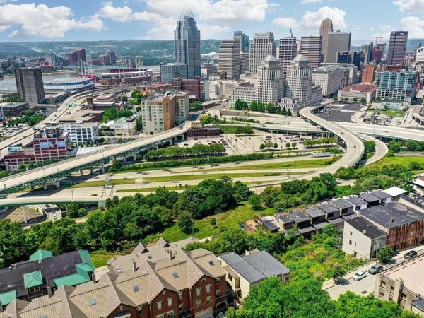 375 Oregon Street, Cincinnati, OH 45202