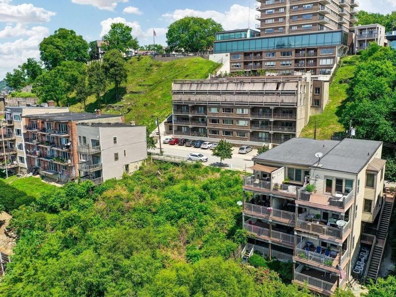 375 Oregon Street, Cincinnati, OH 45202 Photo 4