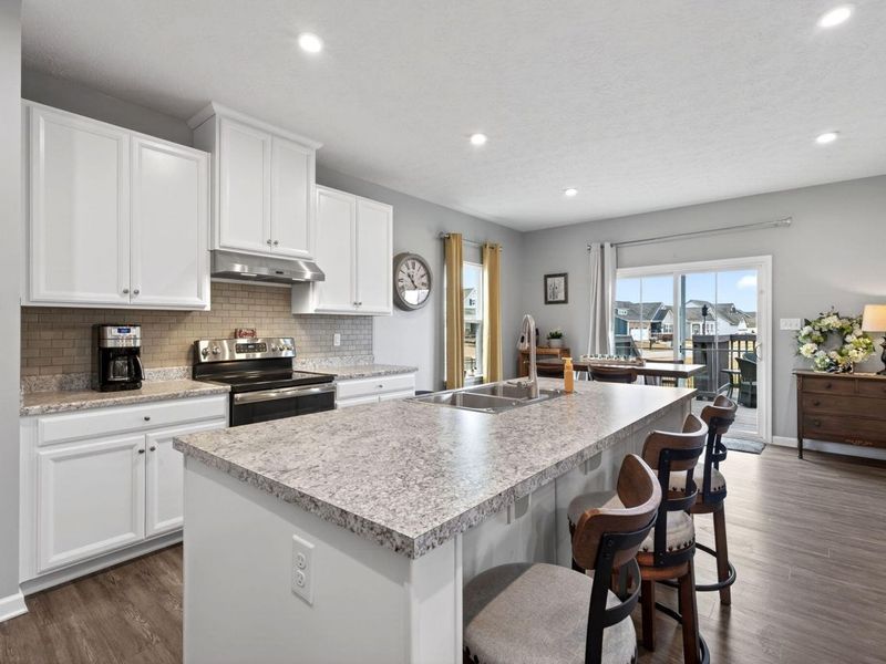 501 Jacob Court, Tipp City, OH 45371 Photo 9