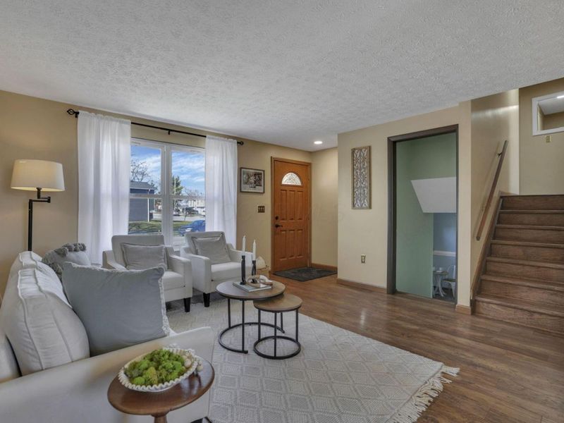 2528 Dwiton Court, Grove City, OH 43123 Photo 11