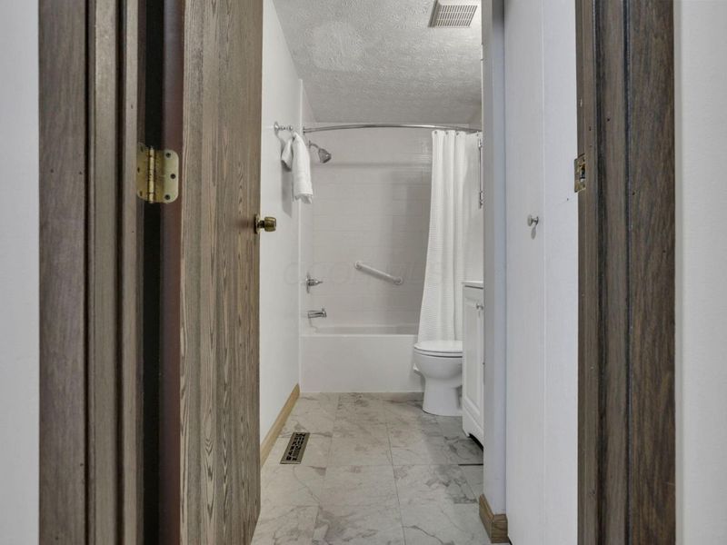 2528 Dwiton Court, Grove City, OH 43123 Photo 27