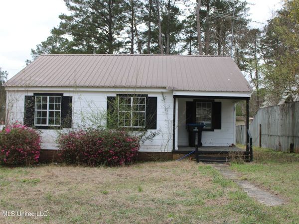 1337 John Street, Prentiss, MS 39474