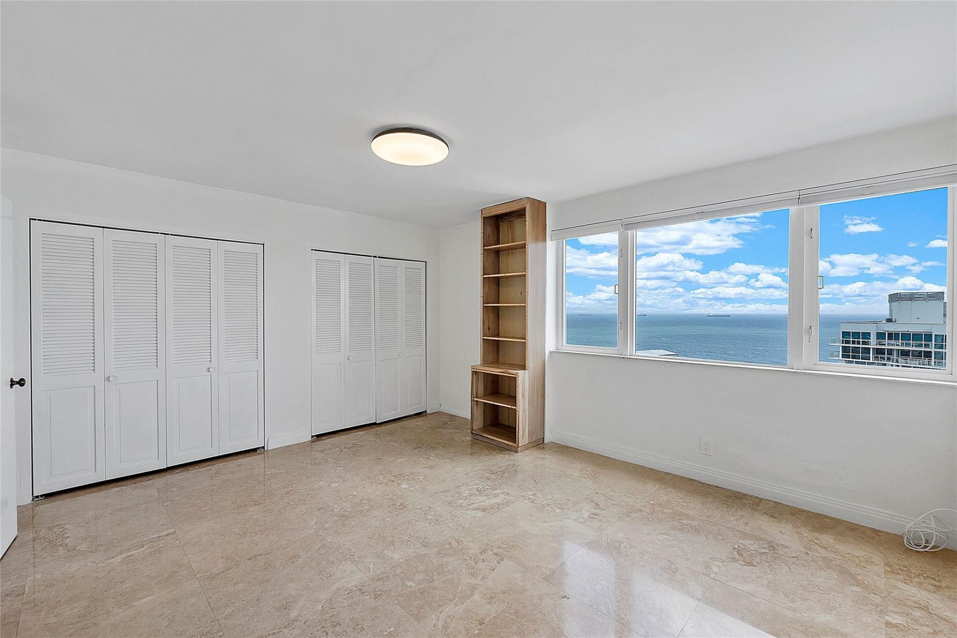 3000 Holiday Drive, Unit 1801, Fort Lauderdale, FL 33316 Photo
