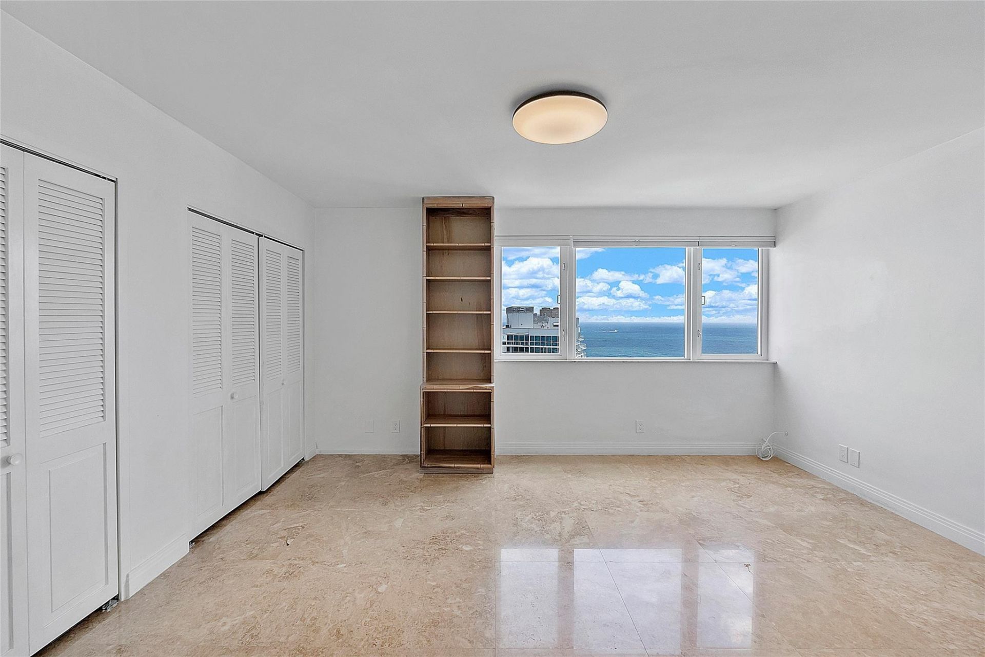 3000 Holiday Drive, Unit 1801, Fort Lauderdale, FL 33316 Photo