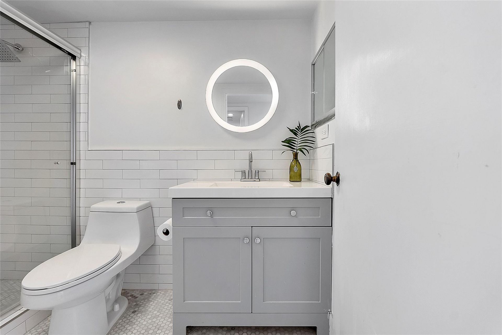 3000 Holiday Drive, Unit 1801, Fort Lauderdale, FL 33316 Photo