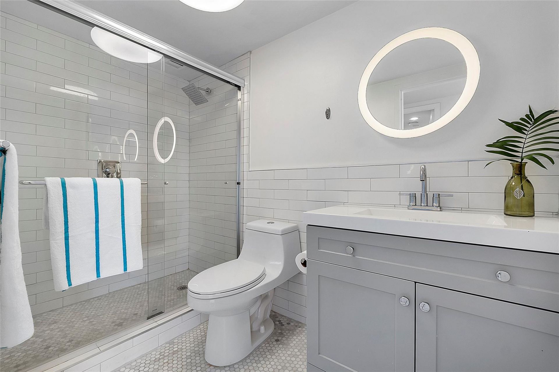 3000 Holiday Drive, Unit 1801, Fort Lauderdale, FL 33316 Photo