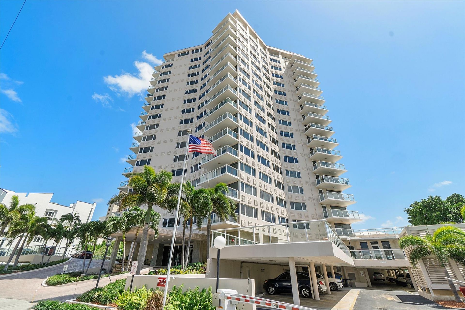 3000 Holiday Drive, Unit 1801, Fort Lauderdale, FL 33316 Photo