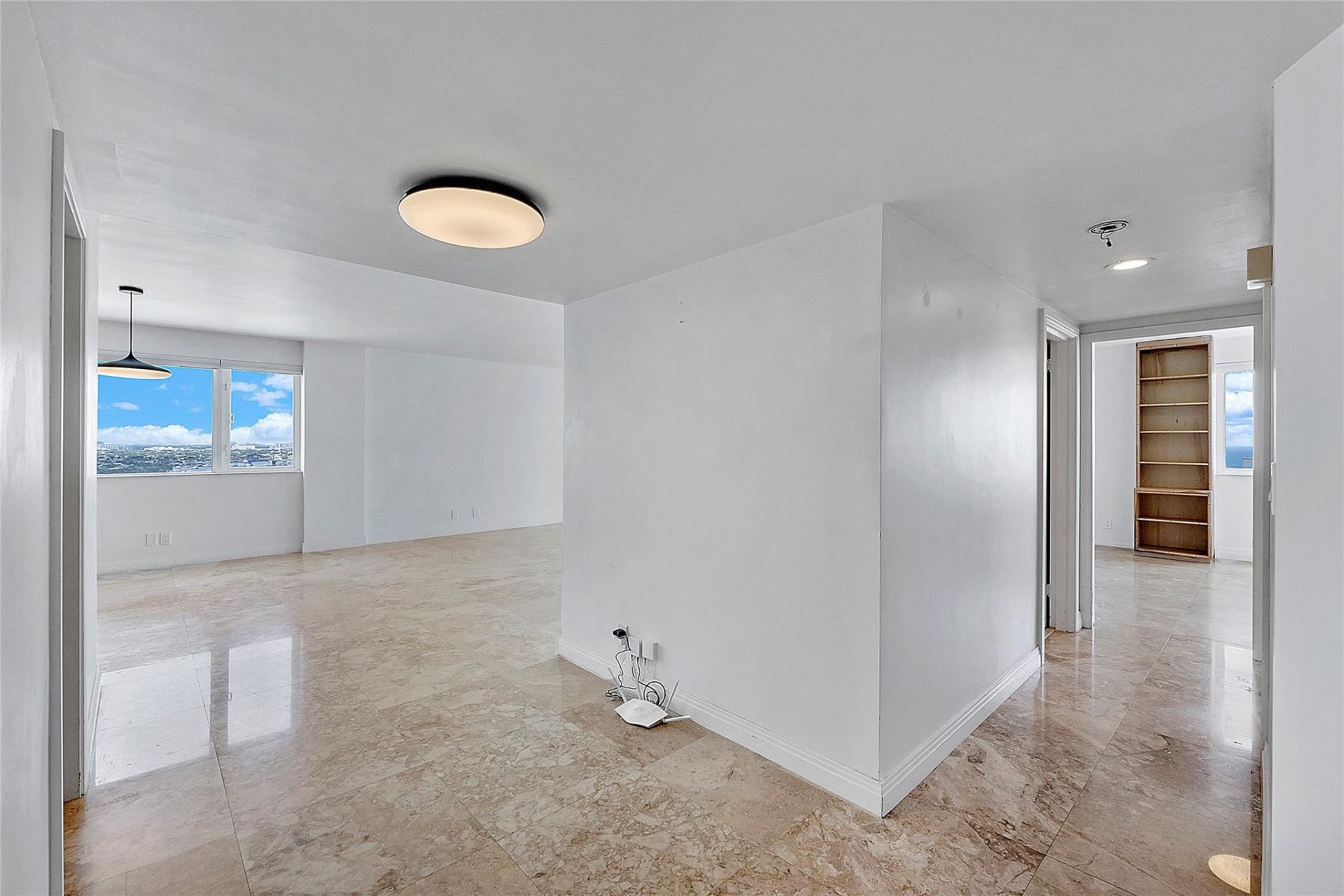 3000 Holiday Drive, Unit 1801, Fort Lauderdale, FL 33316 Photo