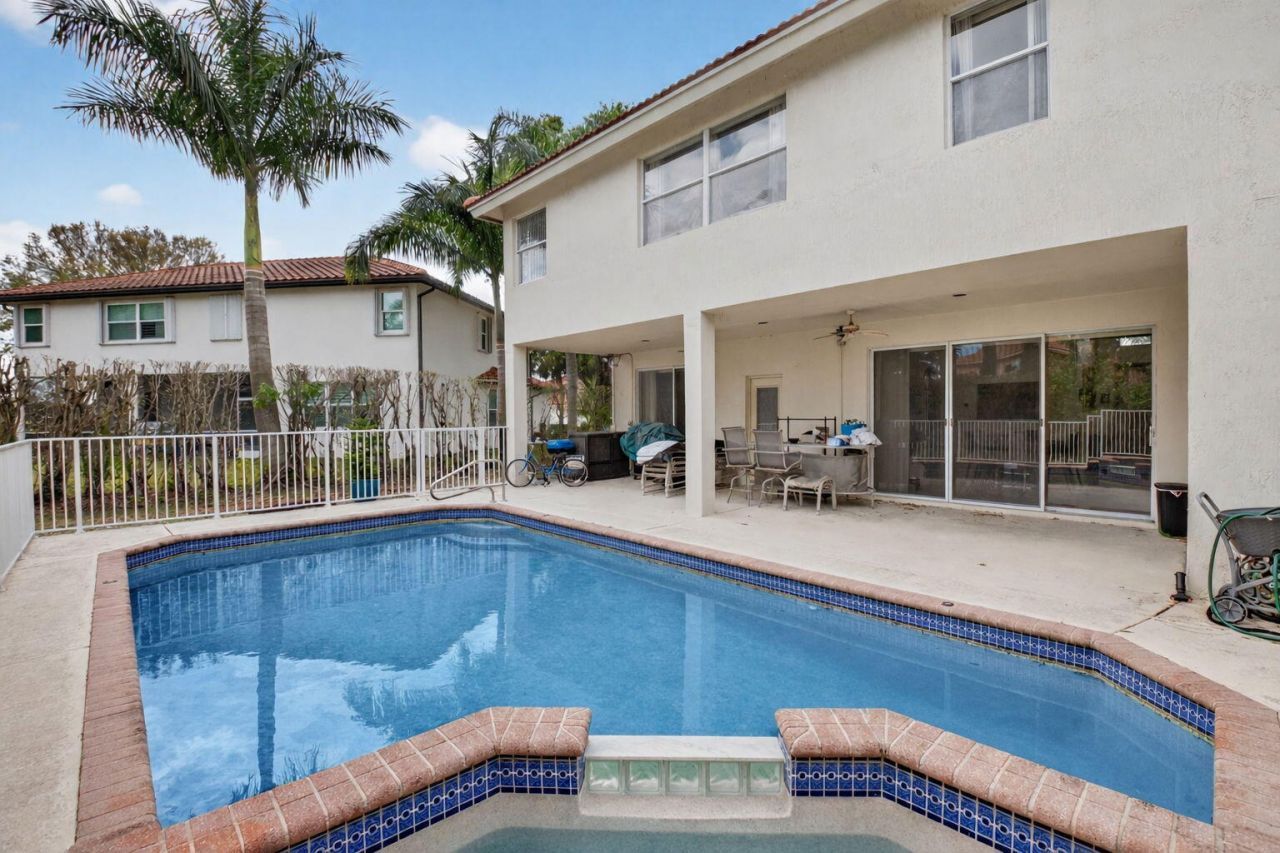 7106 Taylorwood Drive, Lake Worth, FL 33467 Photo