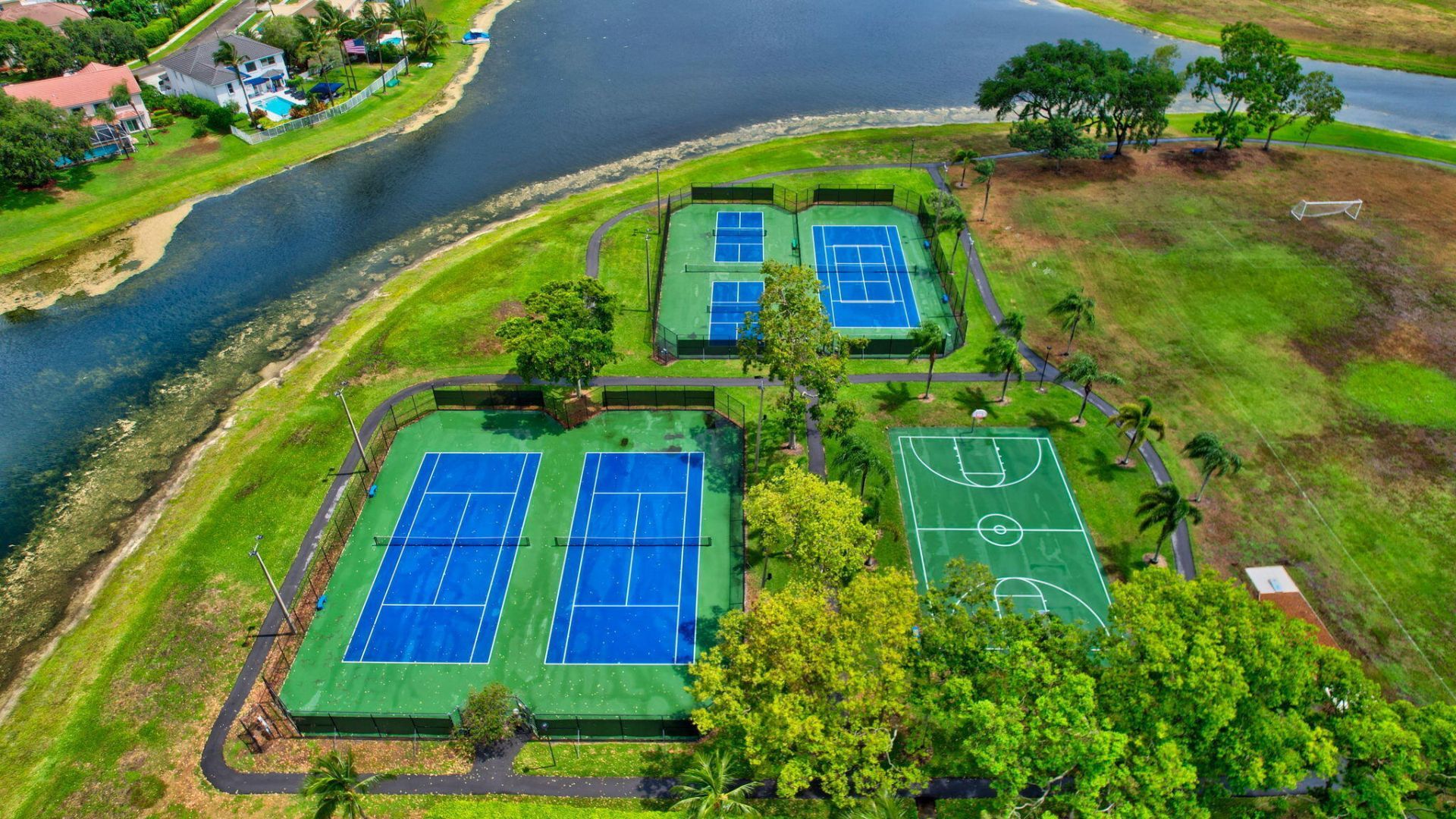 7106 Taylorwood Drive, Lake Worth, FL 33467 Photo