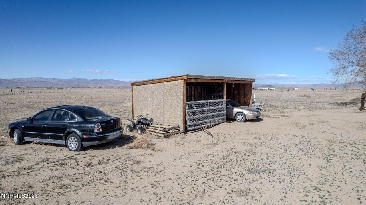 25 N Bybee Lane, Yerington, NV 89447 Photo