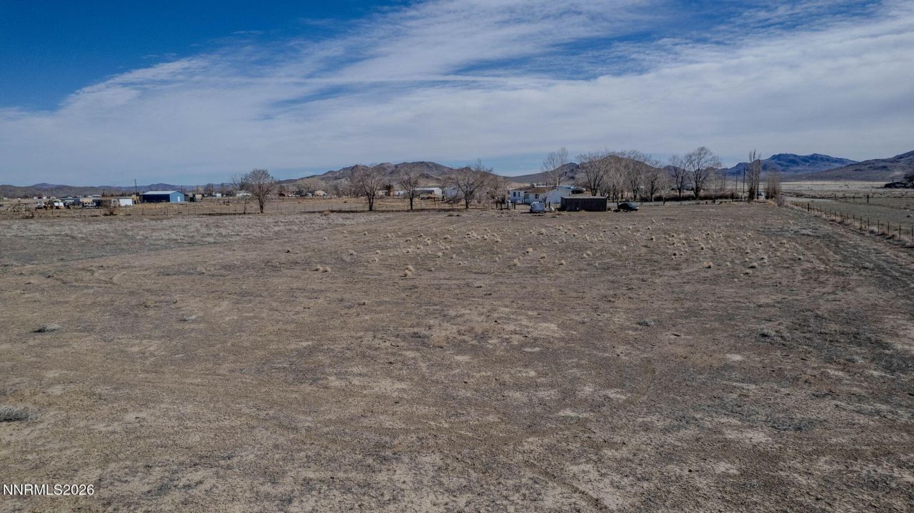 25 N Bybee Lane, Yerington, NV 89447 Photo
