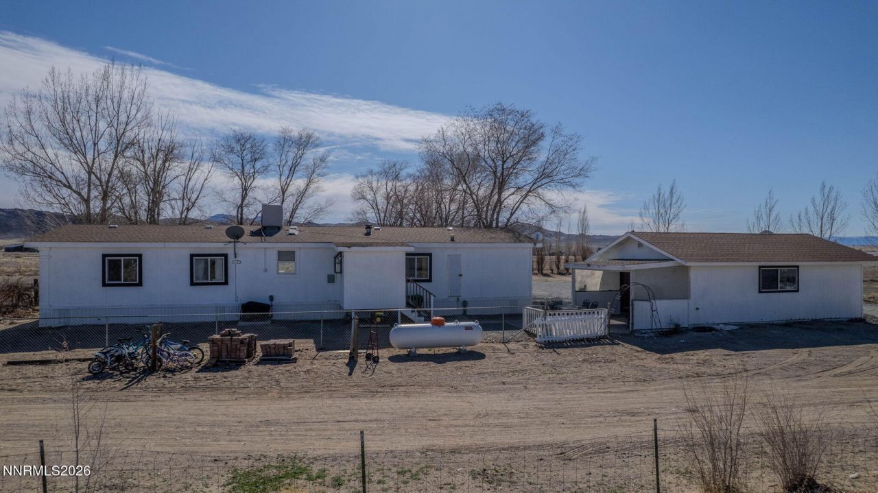 25 N Bybee Lane, Yerington, NV 89447 Photo