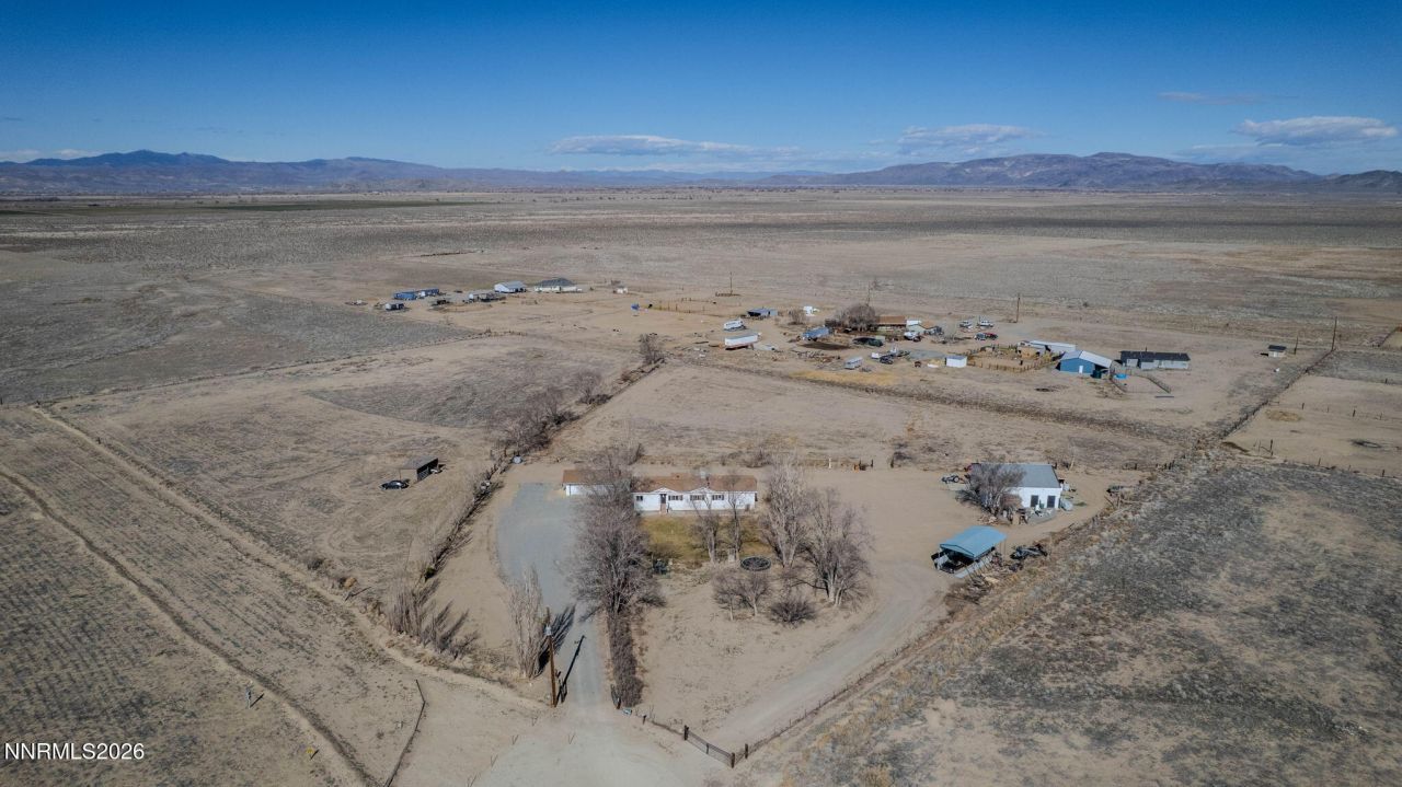 25 N Bybee Lane, Yerington, NV 89447 Photo
