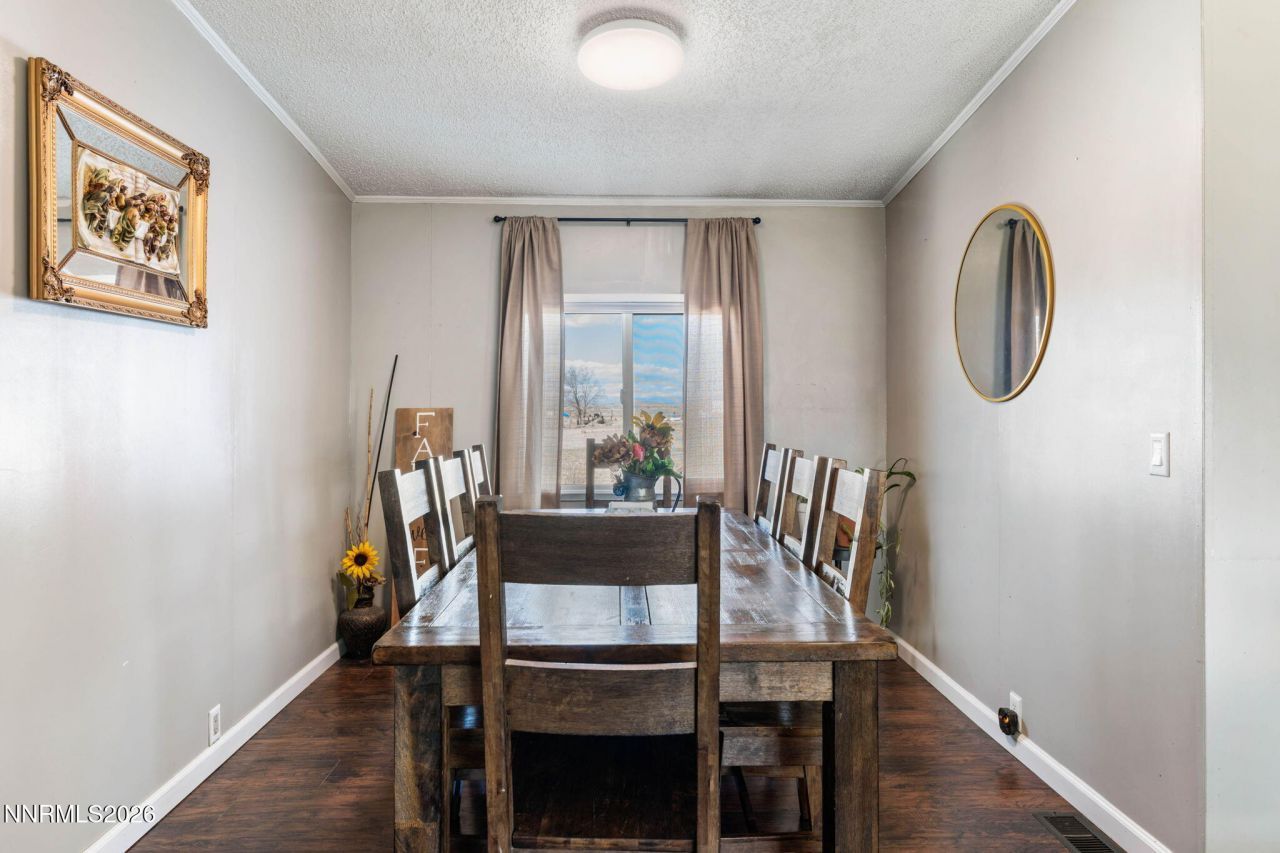 25 N Bybee Lane, Yerington, NV 89447 Photo