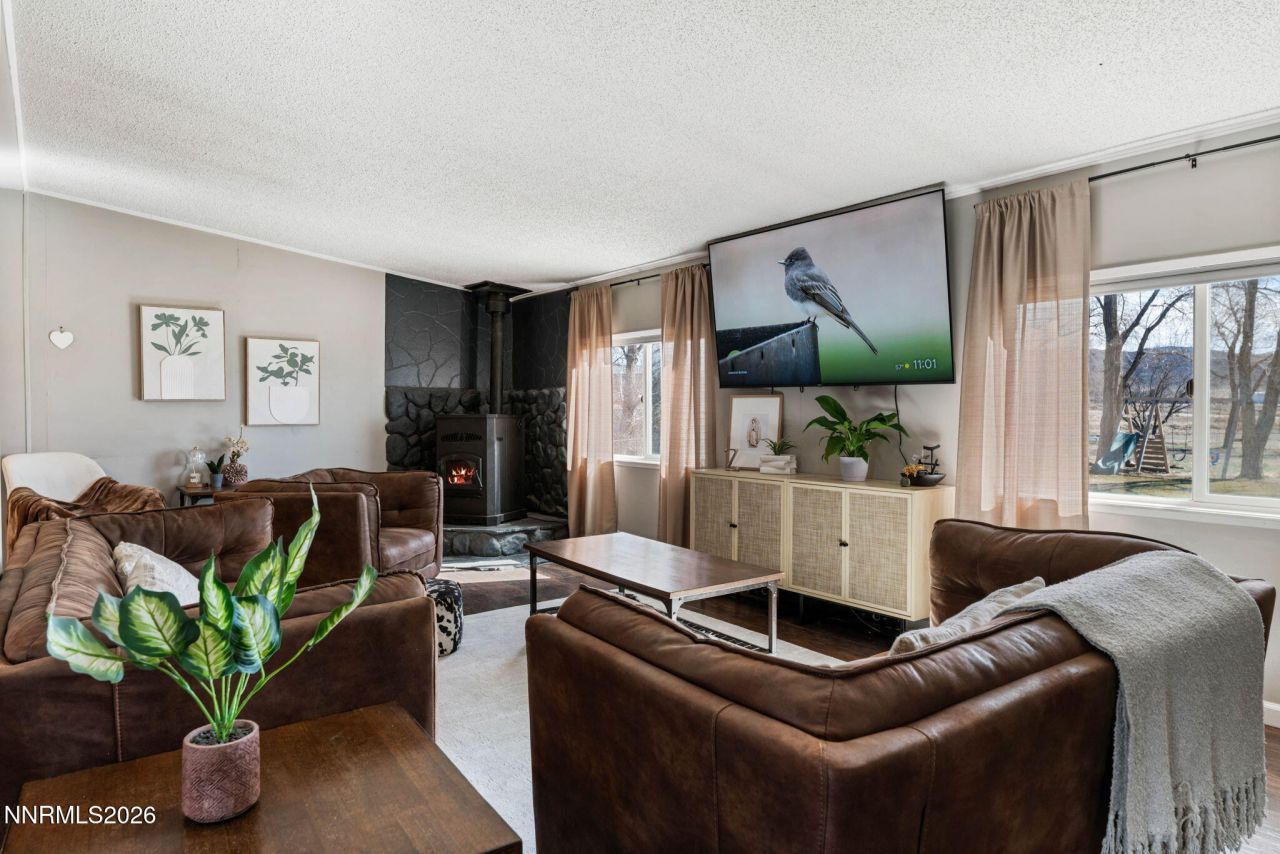 25 N Bybee Lane, Yerington, NV 89447 Photo