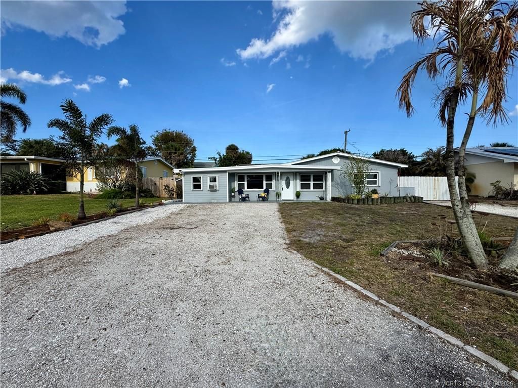 3489 NE Linda Drive, Jensen Beach, FL 34957 Photo