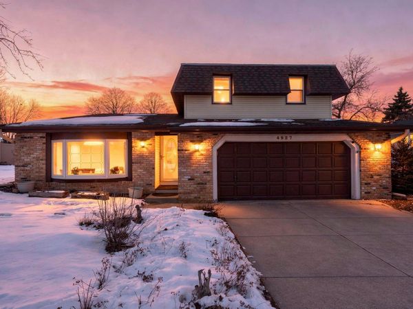 4927 Upper 148th Court, Apple Valley, MN 55124