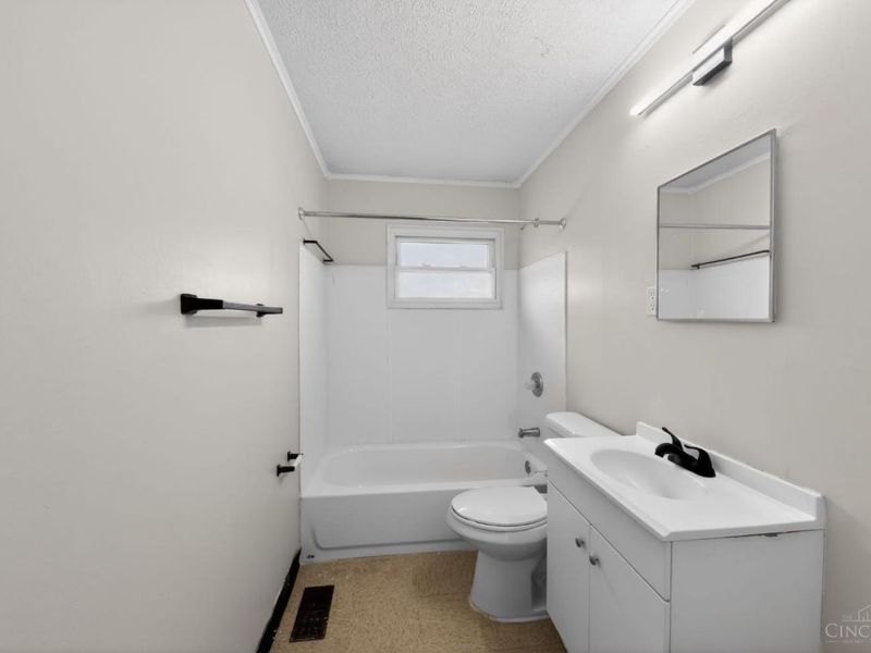 9636 Pippin Road, Colerain Township, OH 45231 Photo 20