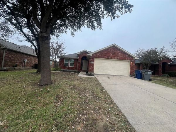 1023 Halifax Lane , Forney, TX 75126