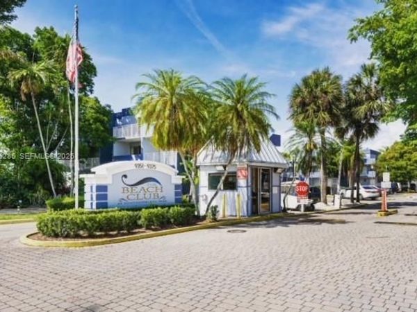 9373 Fontainebleau Blvd , Unit K217, Miami, FL 33172