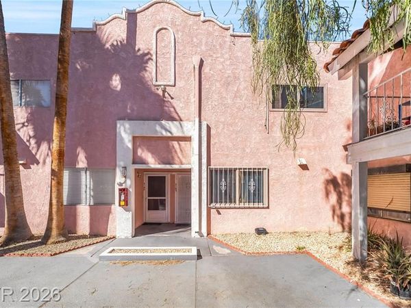 2186 E Desert Inn Road , Unit 2186, Las Vegas, NV 89169