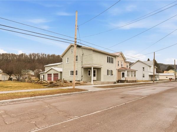 708 Walker Street, Garrett, PA 15542