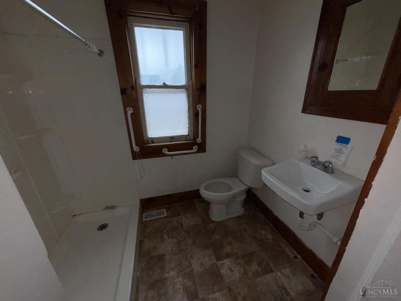 3339 Spokane Avenue, Cincinnati, OH 45207 Photo 30