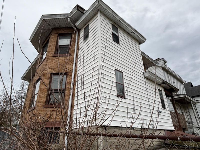 3339 Spokane Avenue, Cincinnati, OH 45207 Photo 37