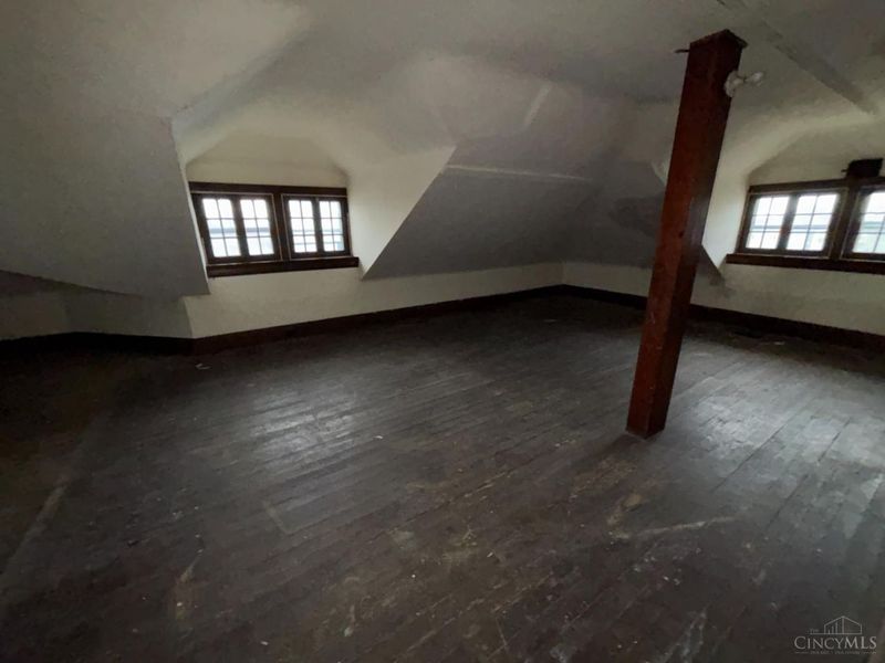 3339 Spokane Avenue, Cincinnati, OH 45207 Photo 8