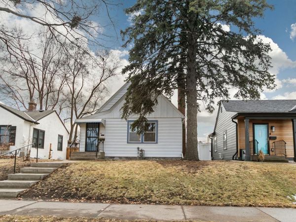 1368 Hartford Avenue, Saint Paul, MN 55116