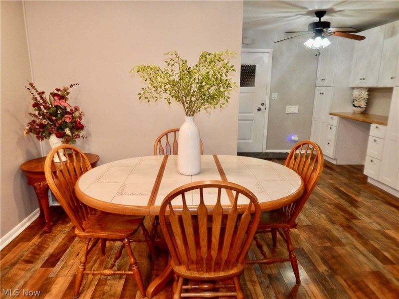 25320 Country Club Boulevard, Unit 17, North Olmsted, OH 44070 Photo 10