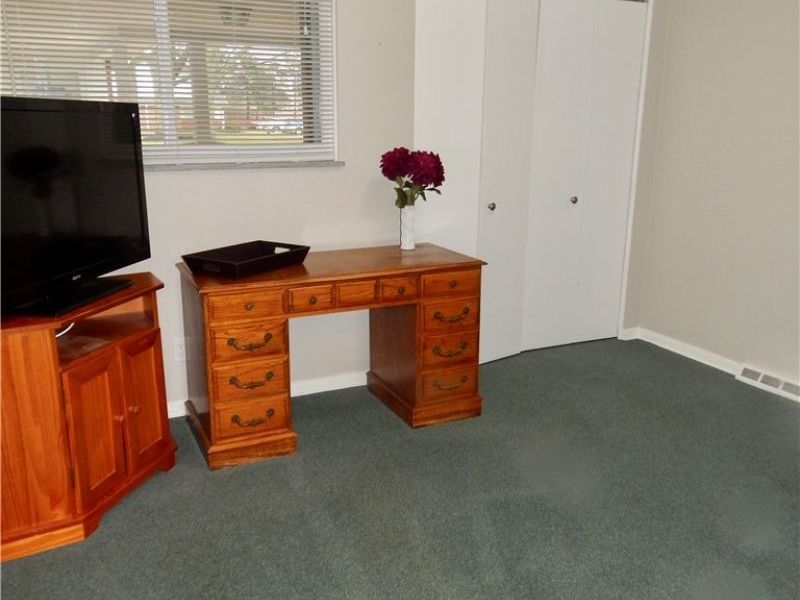 25320 Country Club Boulevard, Unit 17, North Olmsted, OH 44070 Photo 28