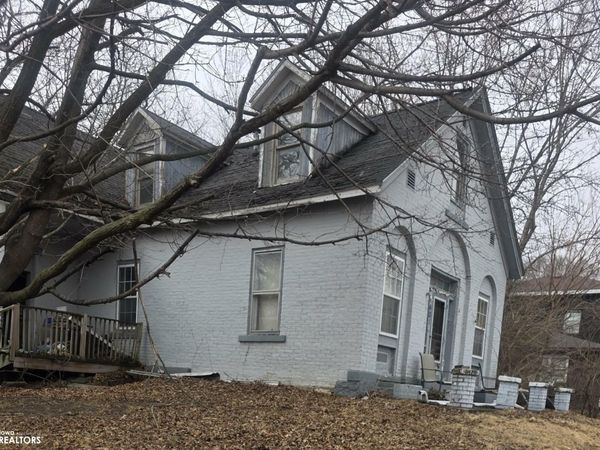 401 N White Street, Mount Pleasant, IA 52641