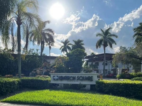 9392 SW 77th Ave , Unit E5, Miami, FL 33156