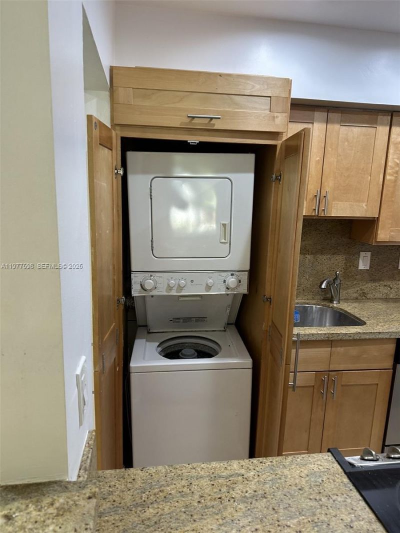 9392 SW 77th Ave, Unit E5, Miami, FL 33156 Photo