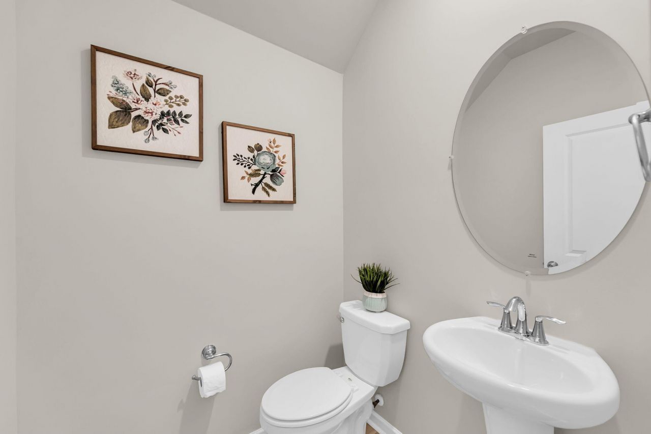 370 Bradley Bend Drive Photo 18