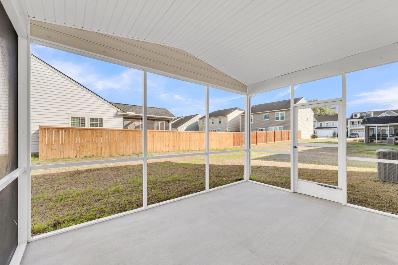 370 Bradley Bend Drive Photo 50