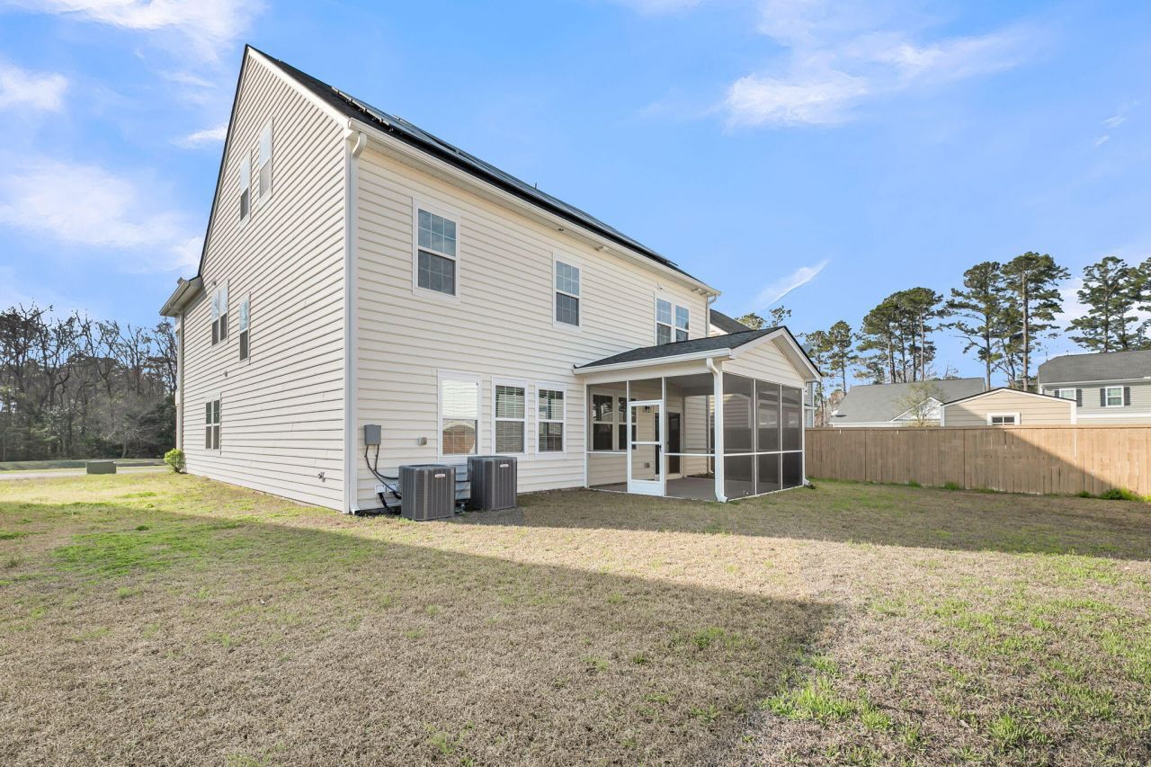 370 Bradley Bend Drive Photo 52