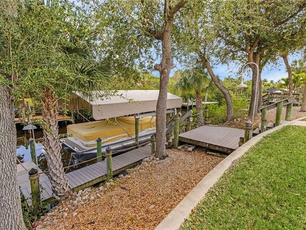 9262 Palm Island CIR , NORTH FORT MYERS, FL 33903