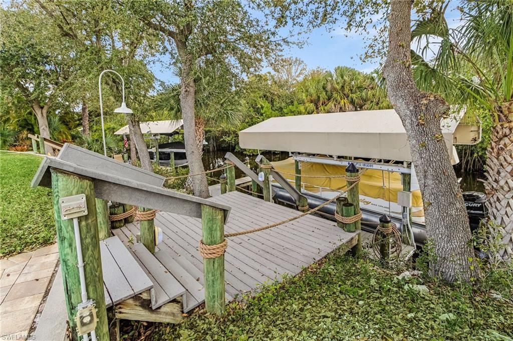 9262 Palm Island Cir , North Fort Myers, FL 33903 Photo